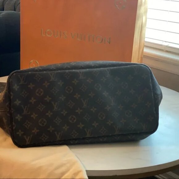Louis Vuitton Neverfull GM - Picture 6 of 16
